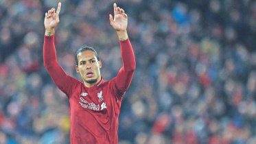 Van Dijk.jpg