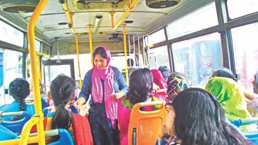 women commuters.jpg