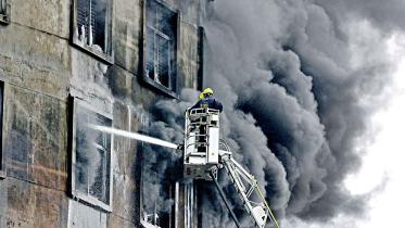fire-at-fectory.jpg