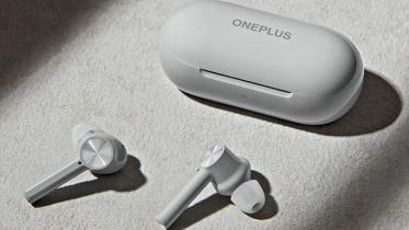 earbuds.jpg