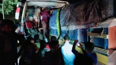 mymensingh_road_crash_kills_five_pic-02.jpg
