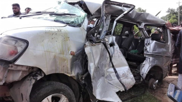 moulvibazar_rail_road_accident_pic_1.jpg