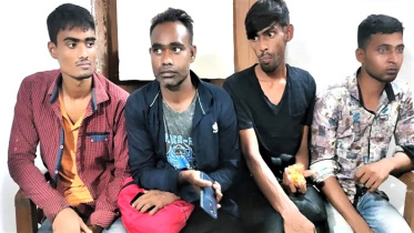 4_bangladeshi_youths_detained_in_india1832.jpg