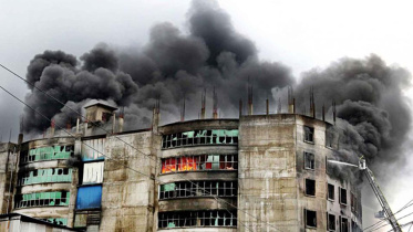 fire-at-narayanganj-web.jpg