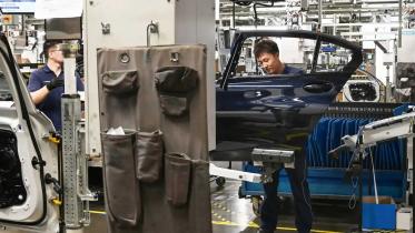 china-factory-gate-inflation.jpg
