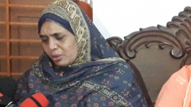 abrars_mother_web.jpg
