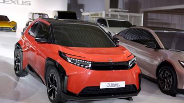 toyota-boosts-electric-vehicle.jpg