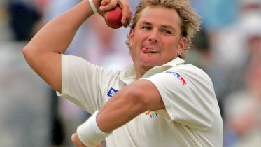 warne.jpg