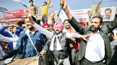supporters-of-the-aam-aadmi-party-aap.jpg