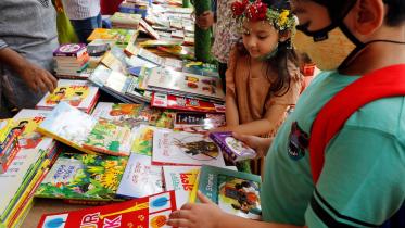 book_fair_1.jpg