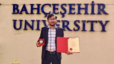 bangladeshi_student-web.jpg
