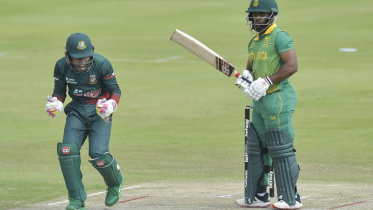 bavuma_out_centurion.jpg