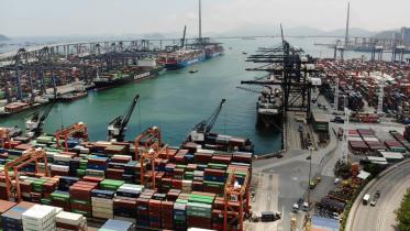 chinas-growth-under-threat.jpg