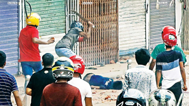 new-pic-market-clash.jpg