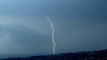 lightning-2.jpg