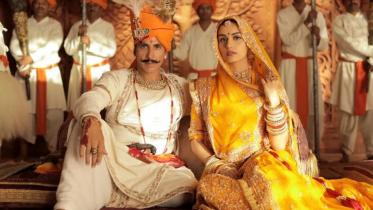 akshay_kumar_and_manushi_chhillar_play_lead_roles_in_samrat_prithviraj._photo_manushi_chhillar_instagram.jpg