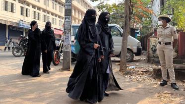 india-web.jpg