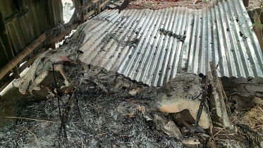 kurigram_temple_attacked-02_s_dilip_roy_web.jpg
