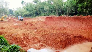 ghatails-red-hillocks.jpg