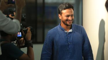 shakib.jpg