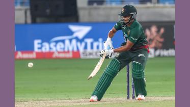 shakib_scoop.jpg