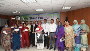 shine-fashion-workers.jpg