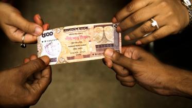 Who wants to be a millionaire? Common habits of people with large bank balances