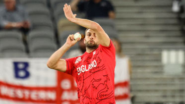 Mark Wood.jpg