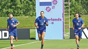 netherlands-captain-virgil-van-dijk.jpg