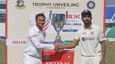 trophy.jpg