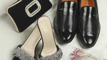Apex footwear