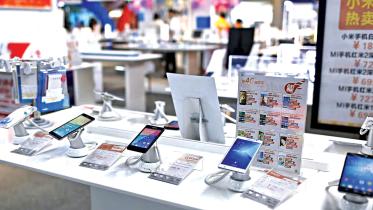 smartphone-sales.jpg
