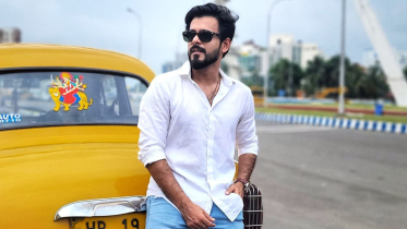 Siam Ahmed wins the best actor award