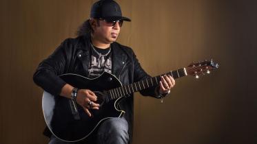 Exhibition of Ayub Bachchu’s guitar collection held in Chattogram