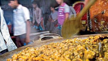 iftar-old-dhaka-1.jpg
