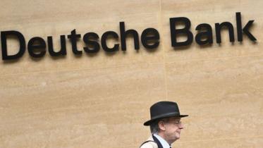 Deutsche Bank, Deutsche Bank plunge, Germany's largest bank, bank collapse, bank crisis, economic crisis, 