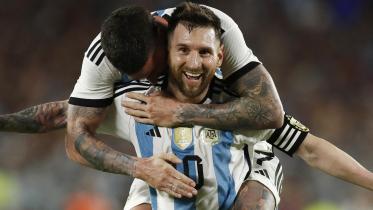 2023-03-24t110023z_405988878_up1ej3o0ukl4h_rtrmadp_3_soccer-friendly-arg-pan-report.jpg