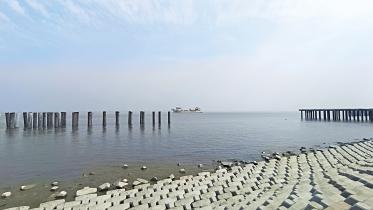 dredging.jpg