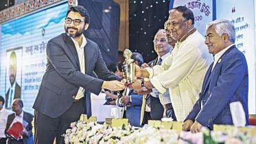 national-export-trophy.jpg