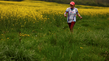 2023-05-02t082032z_1991921220_rc2em0acfwic_rtrmadp_3_olympics-2024-france-marathon-runner.jpg