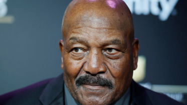 2023-05-19t202816z_1875566326_rc2v11asu21u_rtrmadp_3_people-jimbrown.jpg