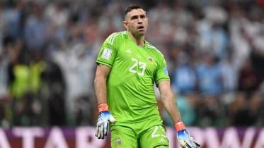 emiliano_martinez_1684226889258_1684226889443.jpg