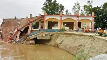 institution-erosion-brahmaputra.jpg