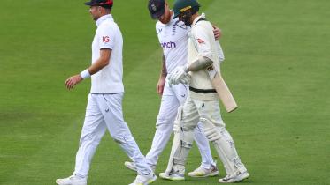 nathan_lyon.jpg