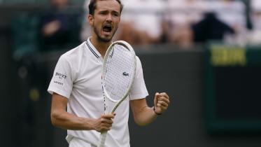 2023-07-08t142501z_1056862763_up1ej78141n8o_rtrmadp_3_tennis-wimbledon.jpg