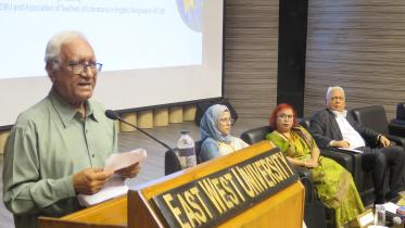 prof._choudhury_is_speaking.jpg