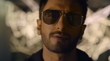 Ranveer Singh's first look as 'Don' revealed 