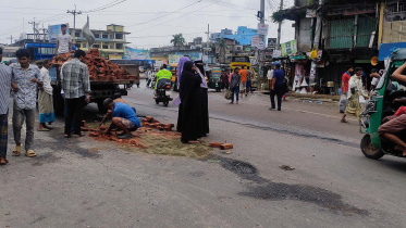 coxs_bazar_road.jpg