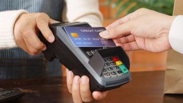 Transactions thru credit cards drop 7.73%