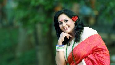 Fahmida Nabi shares behind the scenes of filming 'Bondhu Hariye Gelo'
